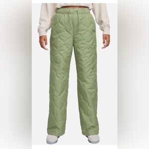 Women’s Nike Snow Pants - Size XL. NWOT